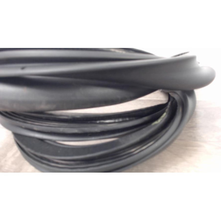 Joint de porte avant gauche CITROEN C4 GRAND SPACETOURER d’occasion