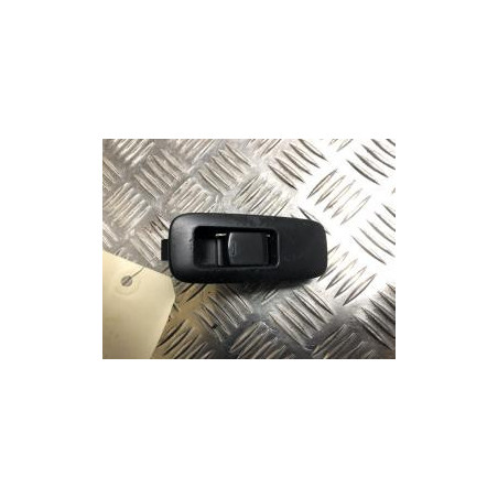 Interrupteur de leve vitre avant droit NISSAN QASHQAI 1 PHASE 1 d’occasion