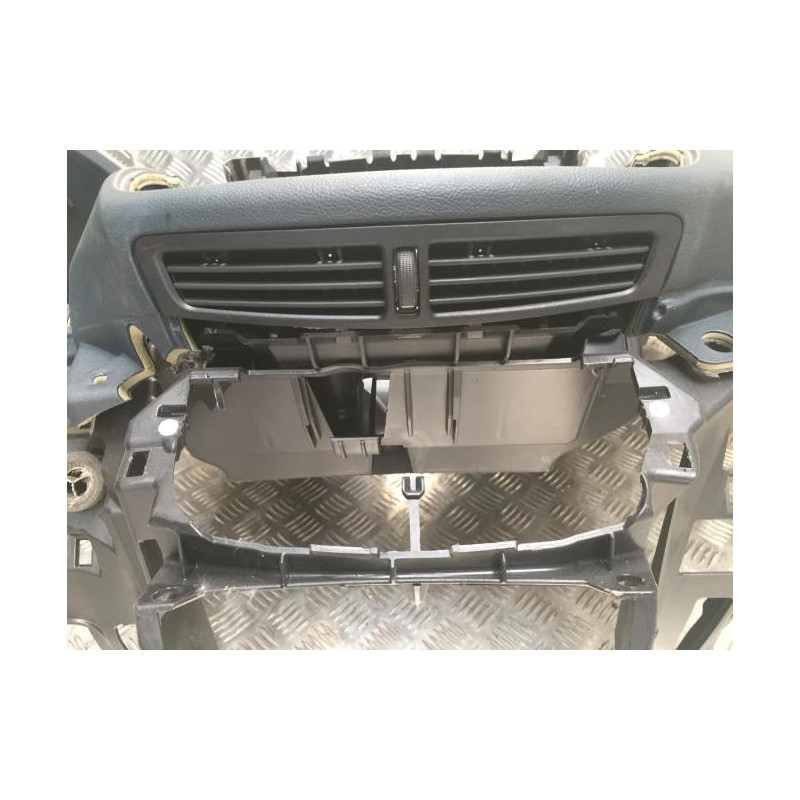 Tableau de bord FORD GRAND C-MAX 2 PHASE 1 d’occasion
