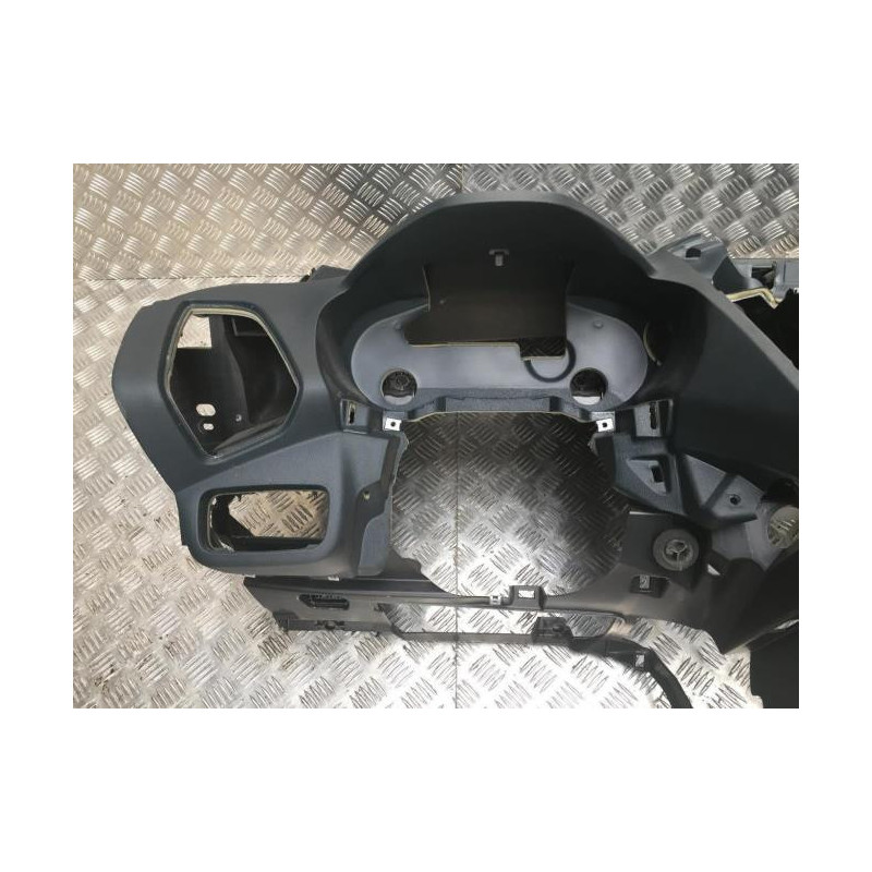 Tableau de bord FORD GRAND C-MAX 2 PHASE 1 d’occasion