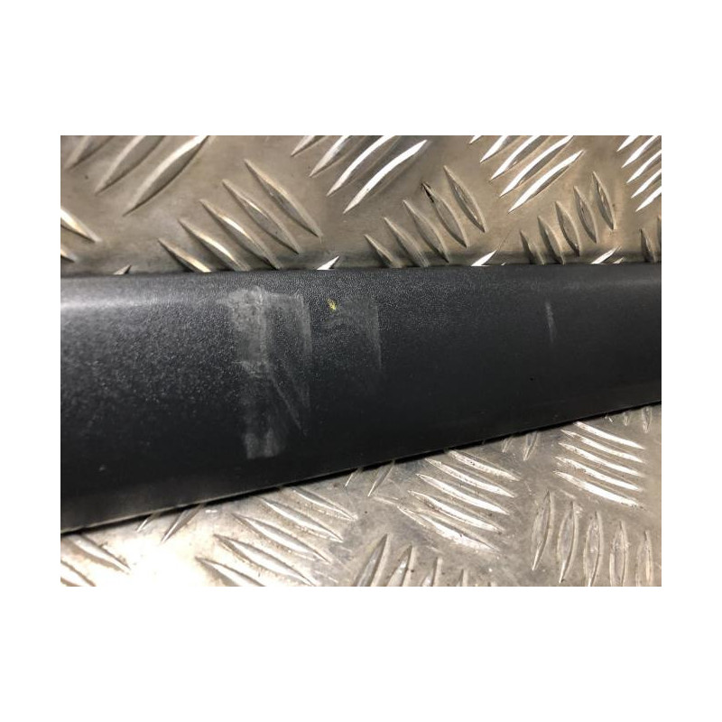 Baguette de porte arriere gauche  RENAULT KANGOO 2 PHASE 1 d’occasion
