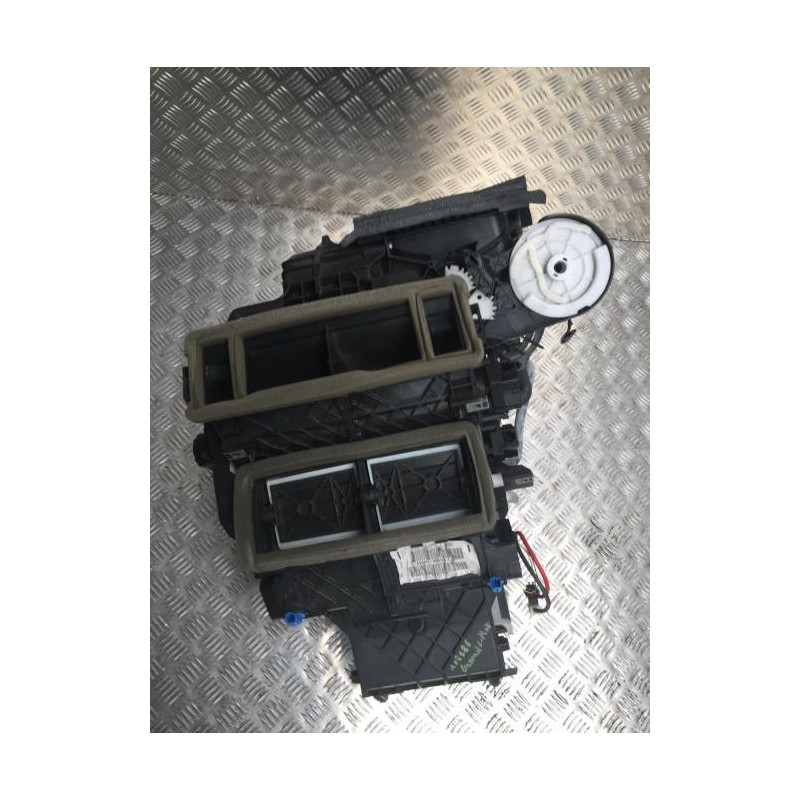 Bloc chauffage FORD GRAND C-MAX 2 PHASE 1 d’occasion