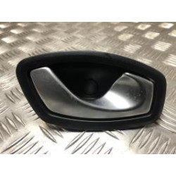 Poignee interieur arriere droit RENAULT CLIO 4 PHASE 2 d’occasion