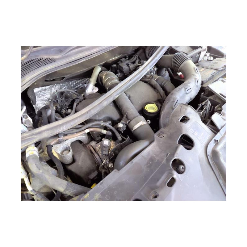Poignee interieur arriere droit RENAULT CLIO 4 PHASE 2 d’occasion