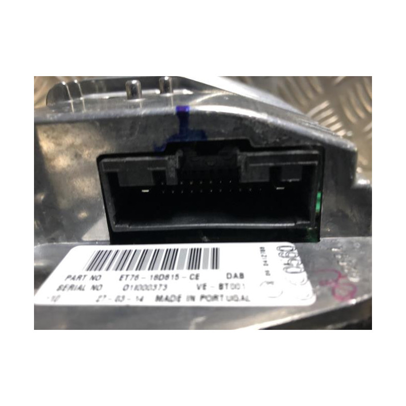 Autoradio d'origine FORD TRANSIT COURIER PHASE 1 d’occasion