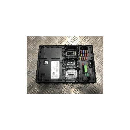 Boitier servitude moteur (BSM) FORD FIESTA 7 PHASE 1 d’occasion