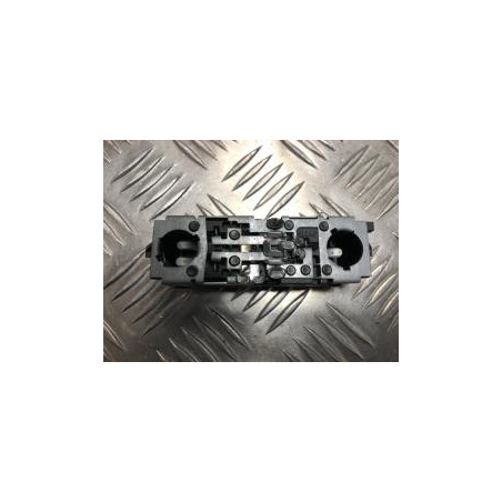 Platine feu arriere droit RENAULT VEL SATIS PHASE 2 d’occasion