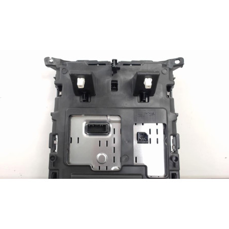 Ecran GPS RENAULT MEGANE 4 PHASE 1 d’occasion