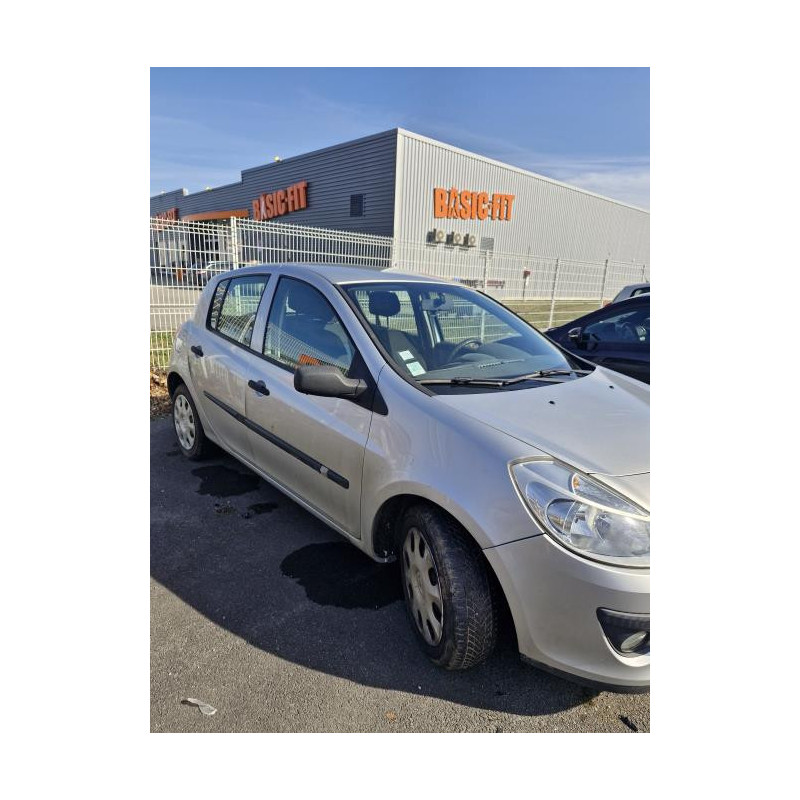 Interrupteur de leve vitre avant gauche RENAULT CLIO 3 PHASE 1 d’occasion