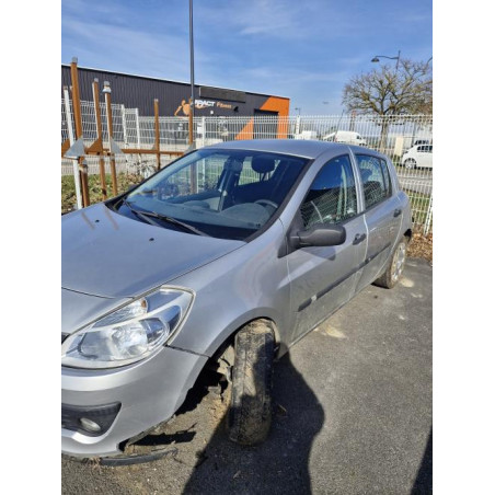 Interrupteur de leve vitre avant gauche RENAULT CLIO 3 PHASE 1 d’occasion