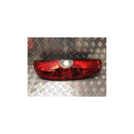 Feu arriere principal droit (feux) FIAT DOBLO 2 PHASE 1 d’occasion