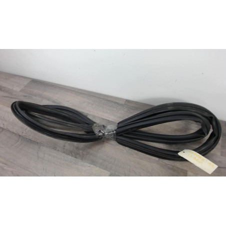 Joint de coffre RENAULT MEGANE 4 PHASE 1 d’occasion