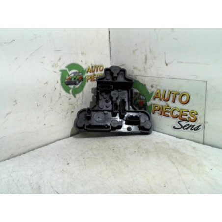 Platine feu arriere droit VOLKSWAGEN  d’occasion