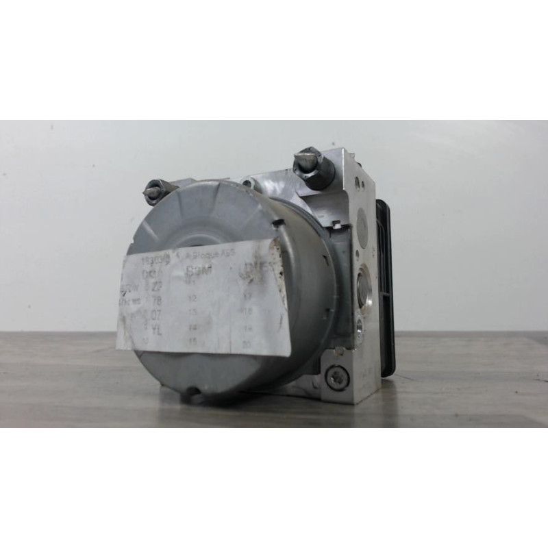 Bloc ABS (freins anti-blocage) RENAULT MEGANE 4 PHASE 1 d’occasion