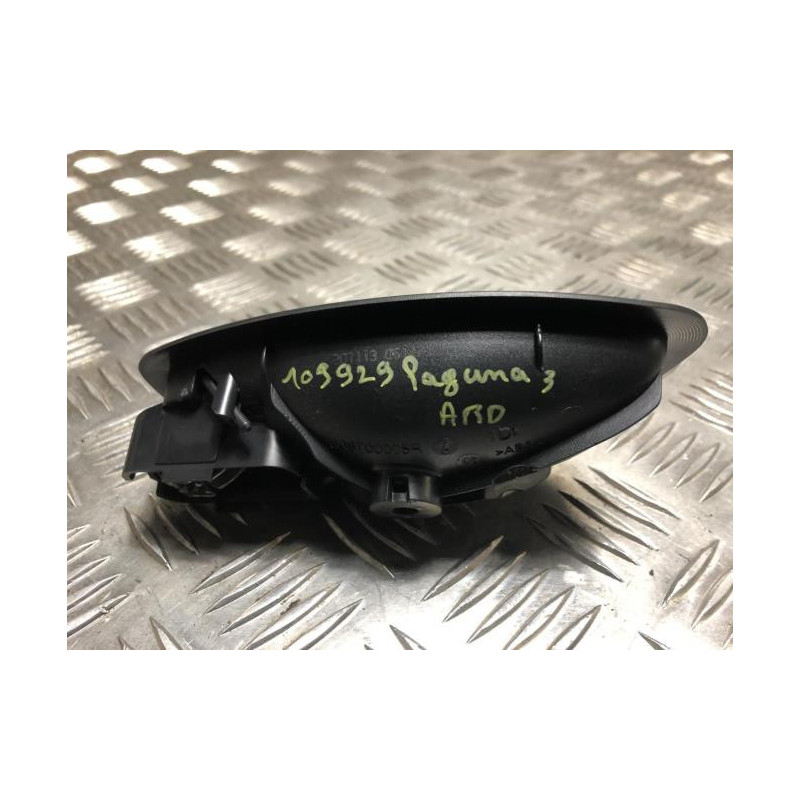 Poignee interieur arriere droit RENAULT LAGUNA 3 PHASE 3 d’occasion