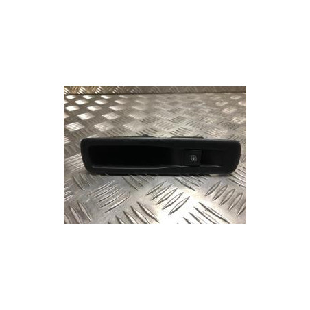 Interrupteur de leve vitre arriere droit RENAULT LAGUNA 3 PHASE 3 d’occasion