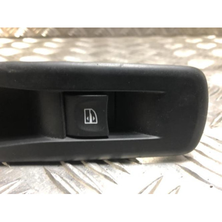Interrupteur de leve vitre arriere droit RENAULT LAGUNA 3 PHASE 3 d’occasion