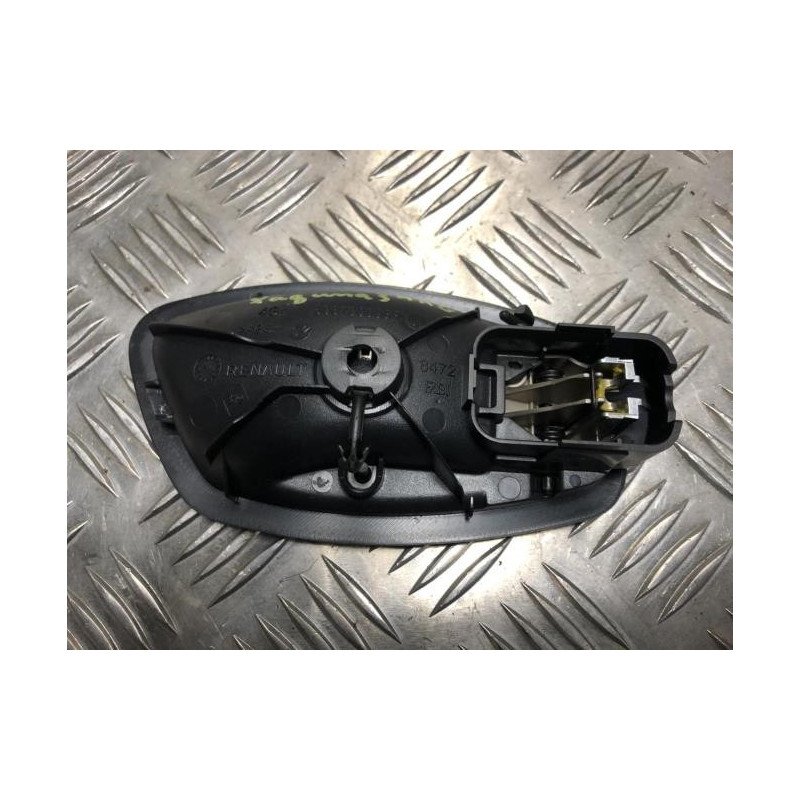Poignee interieur arriere gauche RENAULT LAGUNA 3 PHASE 3 d’occasion