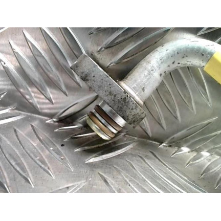 Tuyau de climatisation RENAULT CLIO 2 CAMPUS PHASE 1 d’occasion