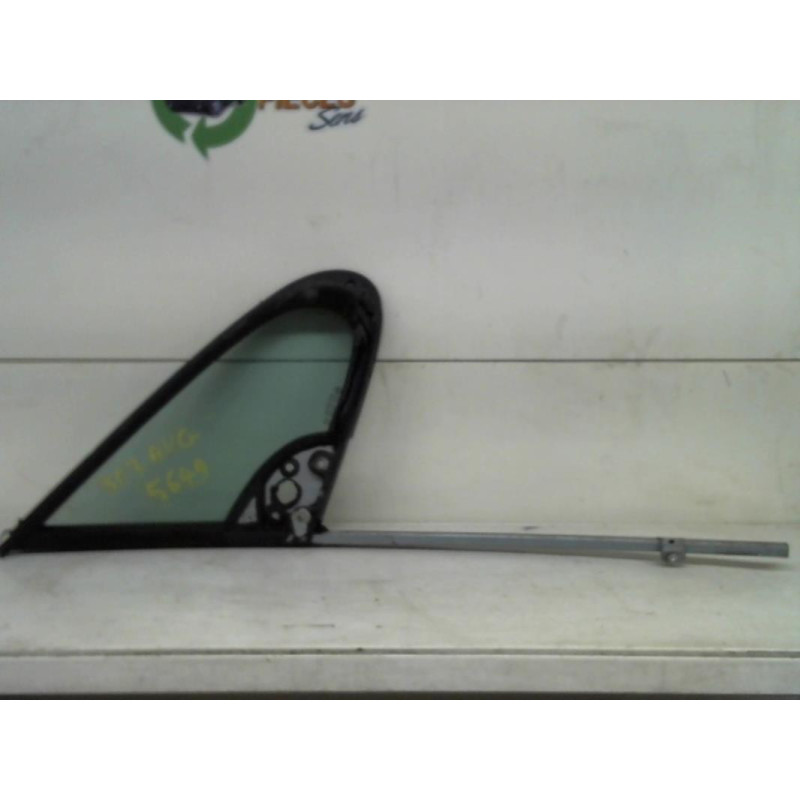 Custode avant gauche (porte) PEUGEOT 307 PHASE 1 d’occasion