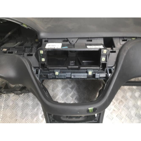 Tableau de bord PEUGEOT 208 1 PHASE 2 d’occasion