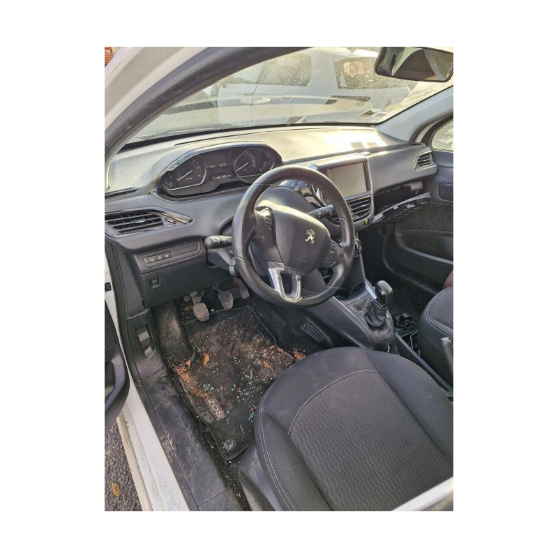 Tableau de bord PEUGEOT 208 1 PHASE 2 d’occasion