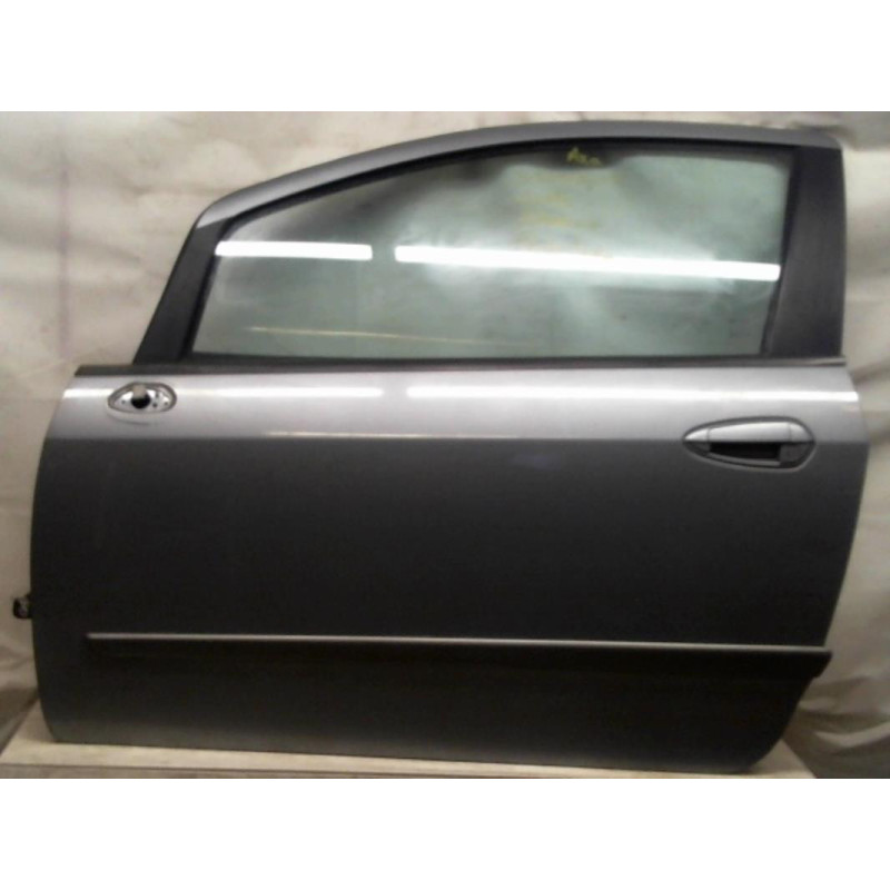 Porte avant gauche FIAT PUNTO 3 d’occasion