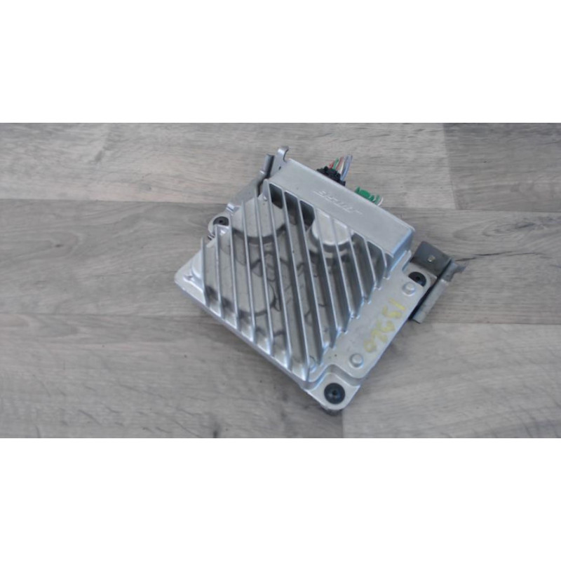 Amplificateur audio RENAULT MEGANE 4 PHASE 1 d’occasion