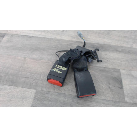Attache ceinture arriere centrale RENAULT MEGANE 4 PHASE 1 d’occasion