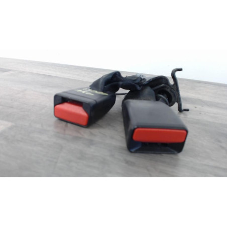 Attache ceinture arriere centrale RENAULT MEGANE 4 PHASE 1 d’occasion