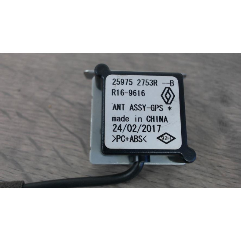 Antenne RENAULT MEGANE 4 PHASE 1 d’occasion