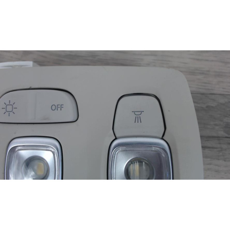 Eclairage de plafonnier RENAULT MEGANE 4 PHASE 1 d’occasion