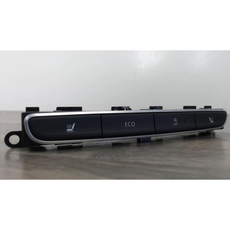 Bouton/Interrupteur RENAULT MEGANE 4 PHASE 1 d’occasion