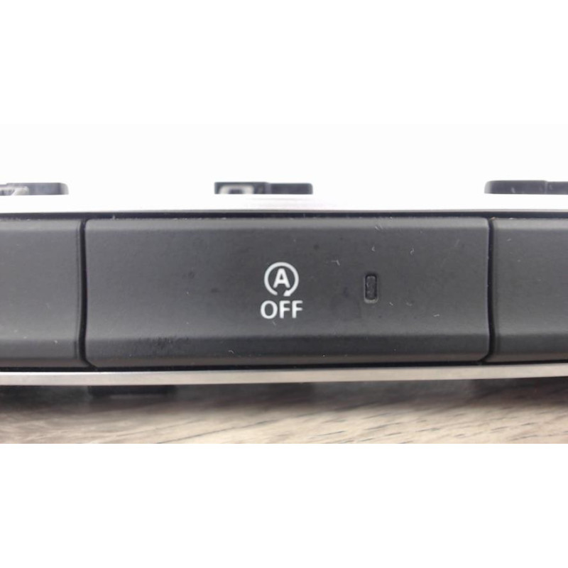 Bouton/Interrupteur RENAULT MEGANE 4 PHASE 1 d’occasion