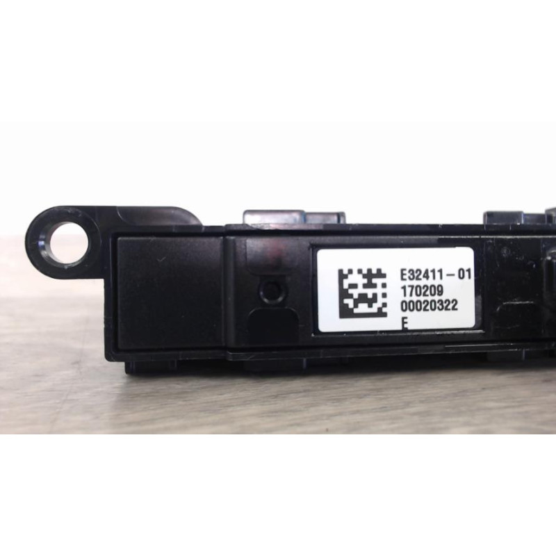 Bouton/Interrupteur RENAULT MEGANE 4 PHASE 1 d’occasion