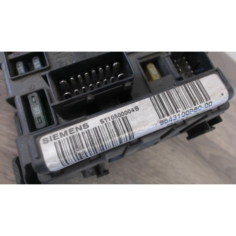 Boitier servitude moteur (BSM) CITROEN C5 1 PHASE 2 d’occasion