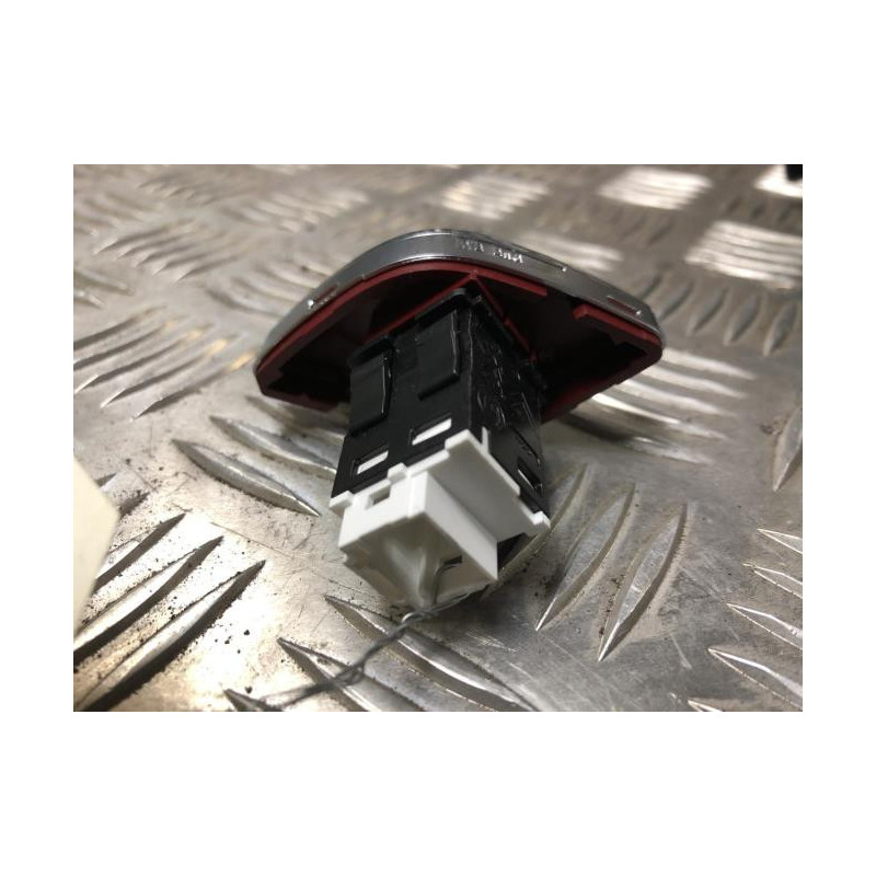 Bouton de warning DS DS3 PHASE 3 d’occasion