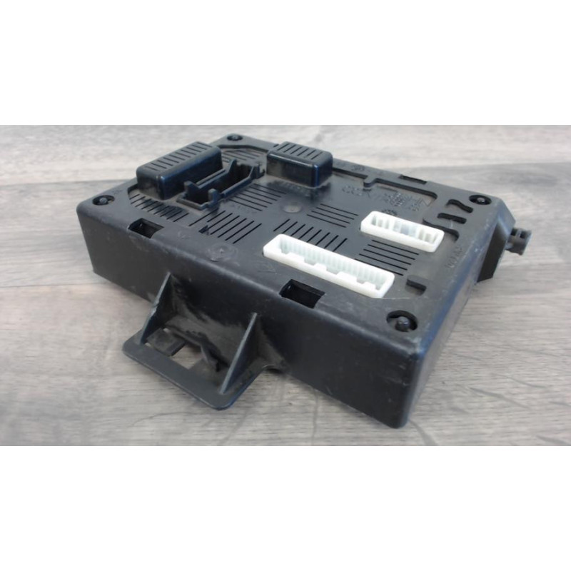 Boitier servitude moteur (BSM) BMW SERIE 1 E81 d’occasion
