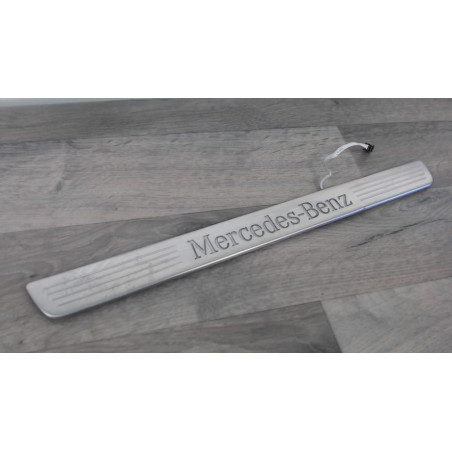 Marche pieds MERCEDES CLASSE A 176 PHASE 1 d’occasion