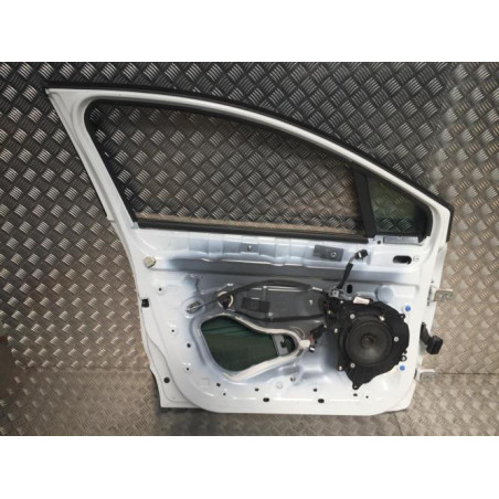 Porte avant gauche RENAULT CLIO 4 PHASE 2 d’occasion
