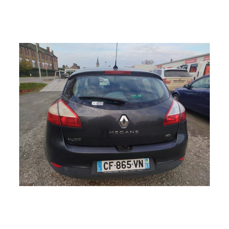 Poignee d'ouverture de capot RENAULT MEGANE 3 PHASE 3 d’occasion