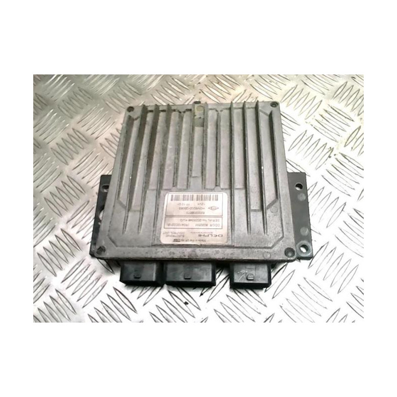 Calculateur RENAULT CLIO 2 PHASE 2 d’occasion