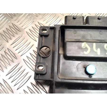 Calculateur RENAULT CLIO 2 PHASE 2 d’occasion