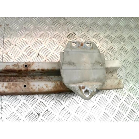 Renfort pare choc arriere (traverse) TOYOTA COROLLA VERSO 2 PHASE 2 d’occasion
