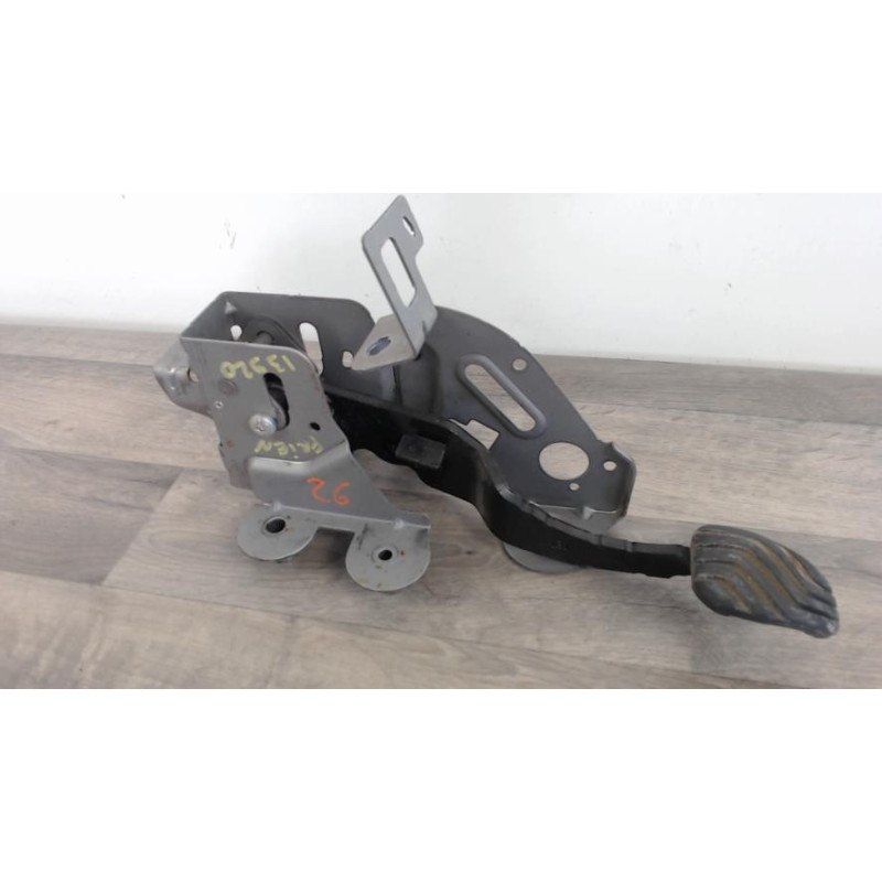 Pedale de frein RENAULT MEGANE 4 PHASE 1 d’occasion