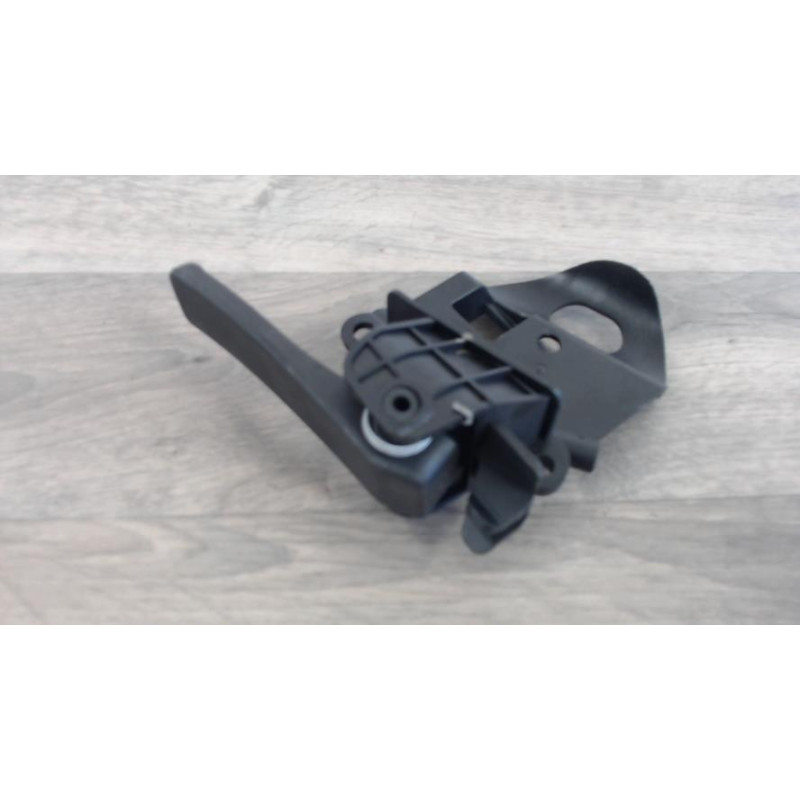 Poignee d'ouverture de capot CITROEN C4 GRAND SPACETOURER d’occasion