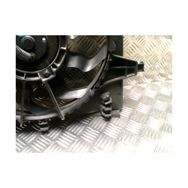 Moto ventilateur radiateur HYUNDAI I 10 2 PHASE 2 d’occasion