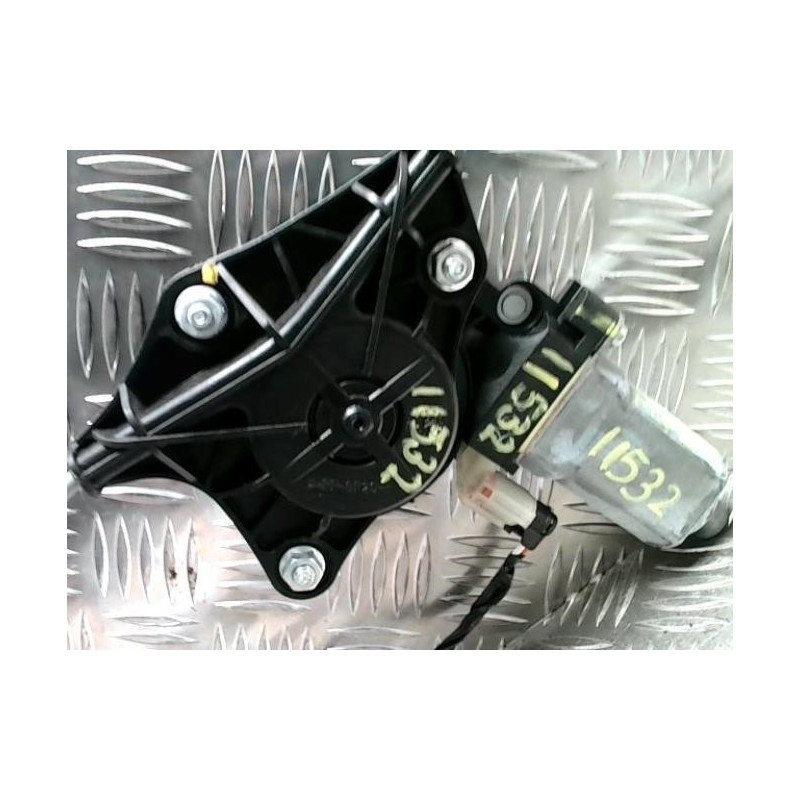 Leve vitre electrique avant droit HYUNDAI I 10 2 PHASE 2 d’occasion