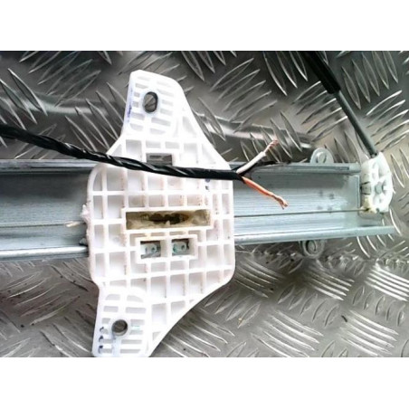 Leve vitre electrique avant droit HYUNDAI I 10 2 PHASE 2 d’occasion