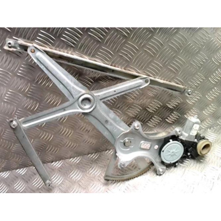 Leve vitre electrique arriere gauche TOYOTA COROLLA VERSO 2 PHASE 2 d’occasion